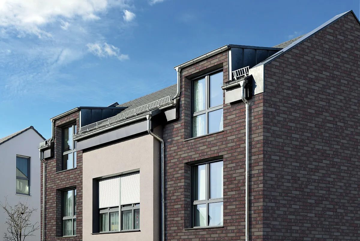 King Klinker Astro House brick slips on a building