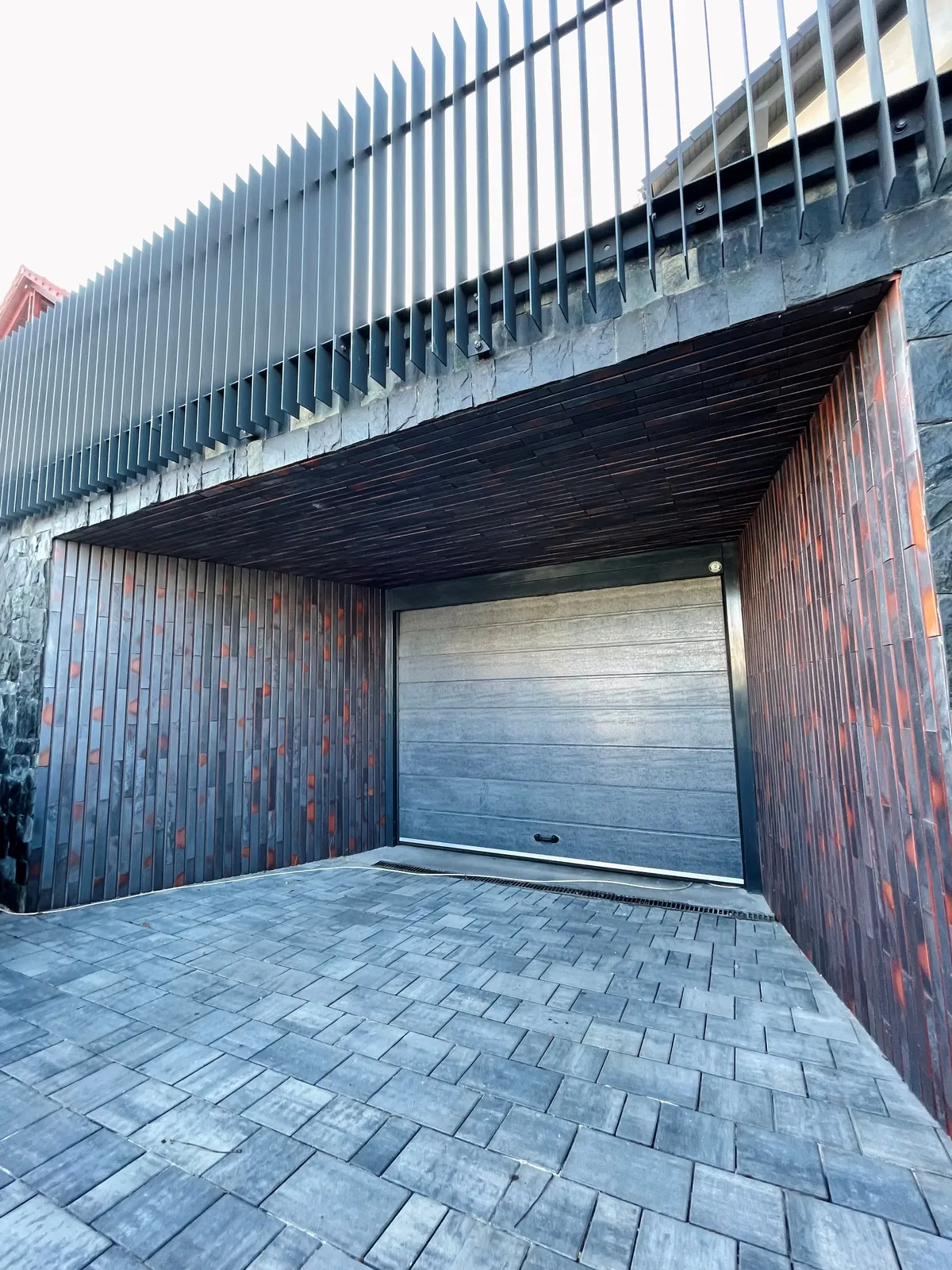 King Klinker Brick Capital brick slips on a house in Moldova