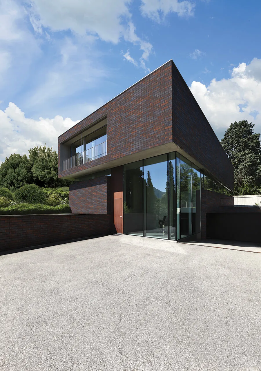 King Klinker Industrial Revolution brick slips on a building