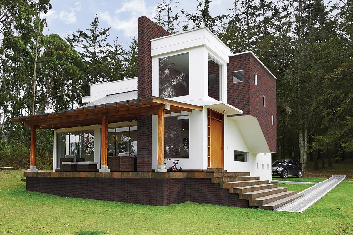 King Klinker Red Hot brick slips on a building