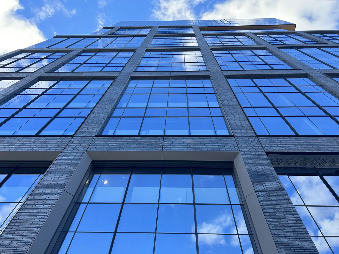 King Klinker Obsidian Shadow in the Norman format, 2222 Market Street, Philadelphia