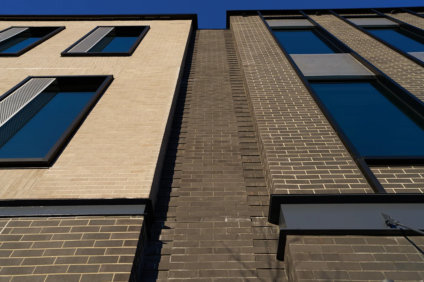King Klinker thin brick, 599 Somerville Avenue, Somerville, Massachusetts