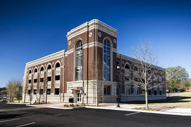 Alpharetta City Center Parking Deck, Georgia, precast panels with thin brick insets and buff cast stone detailing
