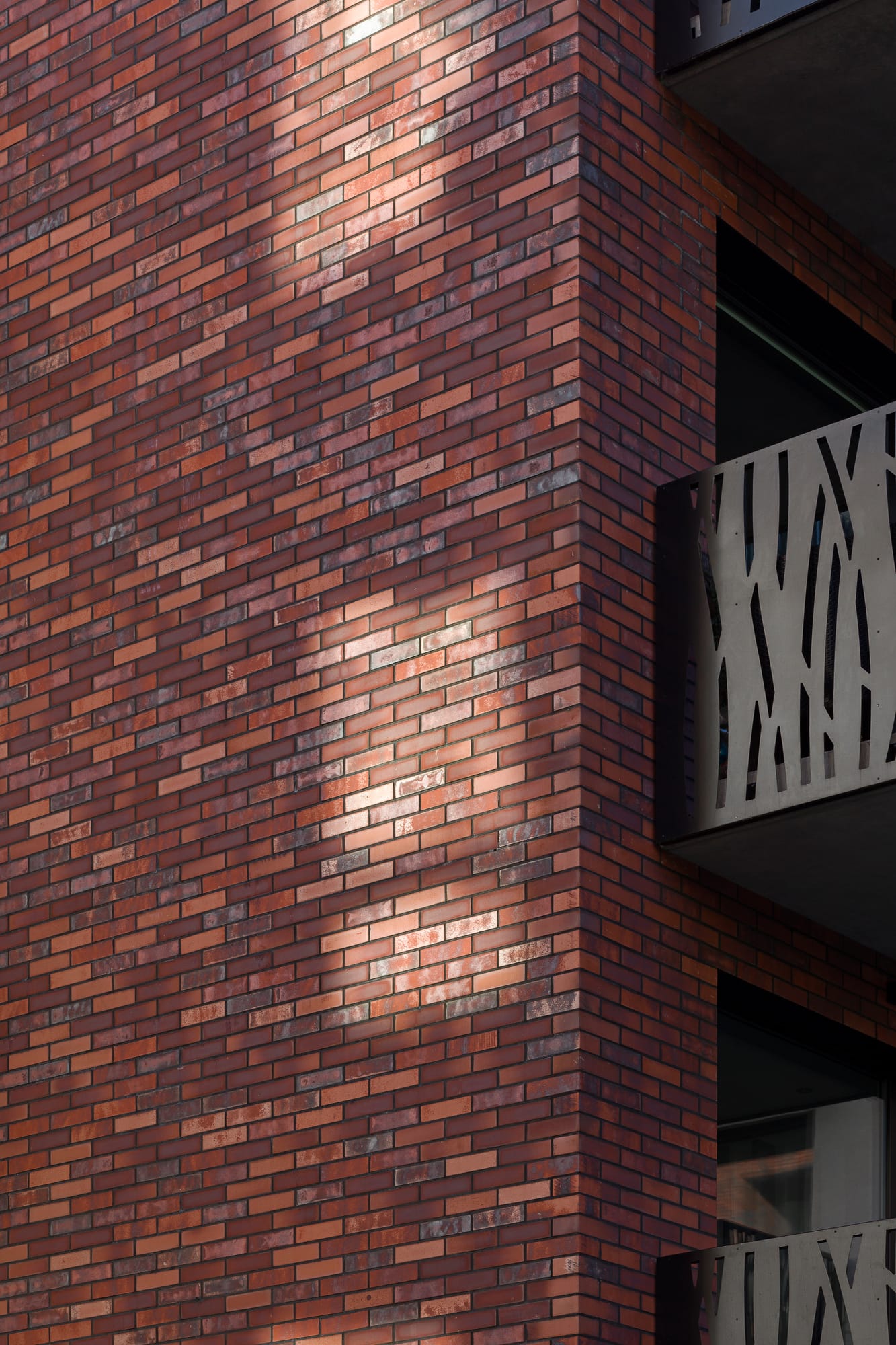 King Klinker brick slips, Dorzecze Legnickiej, Wrocław, Poland