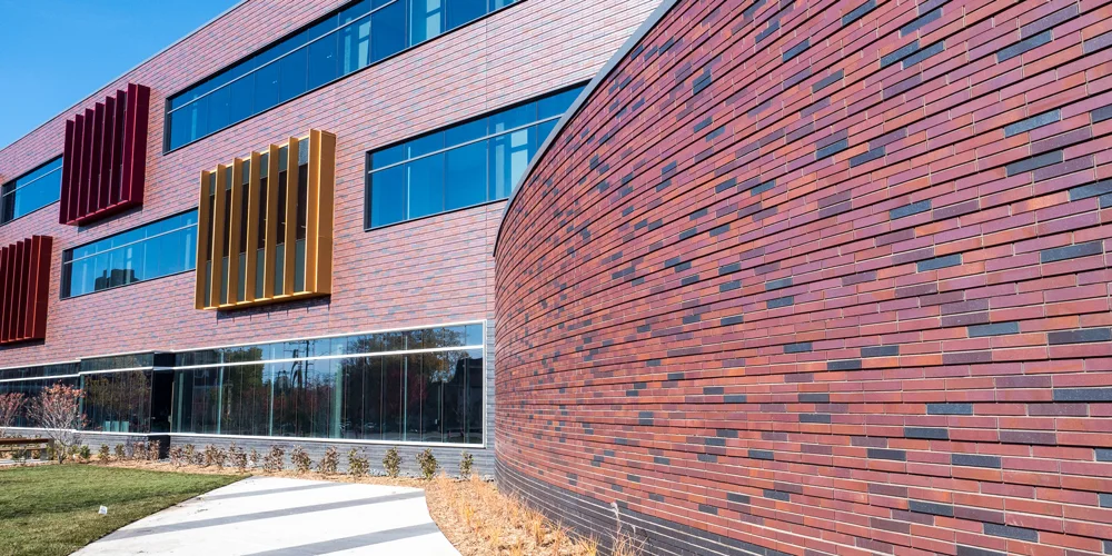 Endicott thin brick, Augsburg University - Hagfors Center For Science, Business & Religion, Minneapolis, Minnesota
