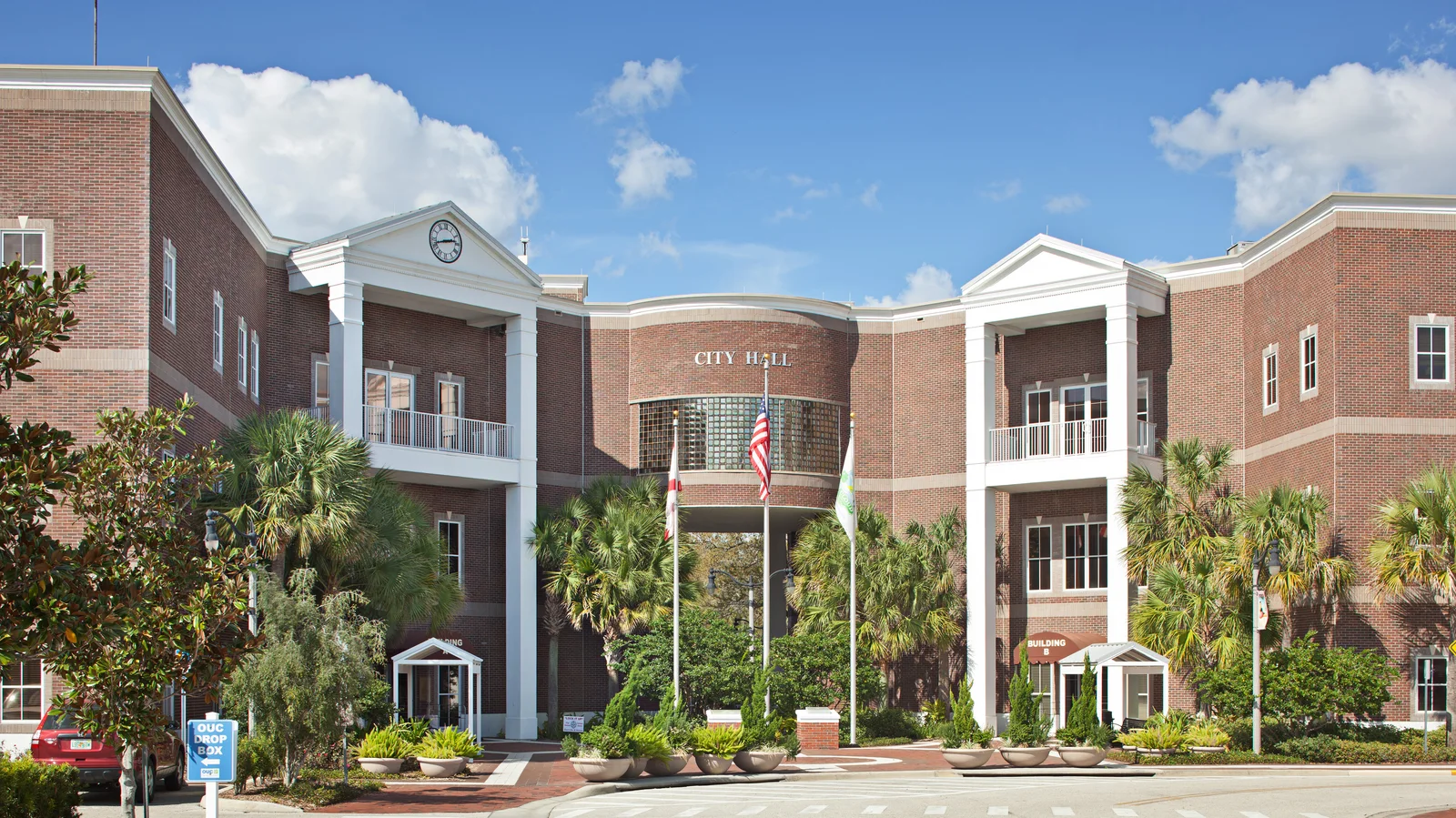 Endicott thin brick, St. Cloud City Hall, St. Cloud, Florida