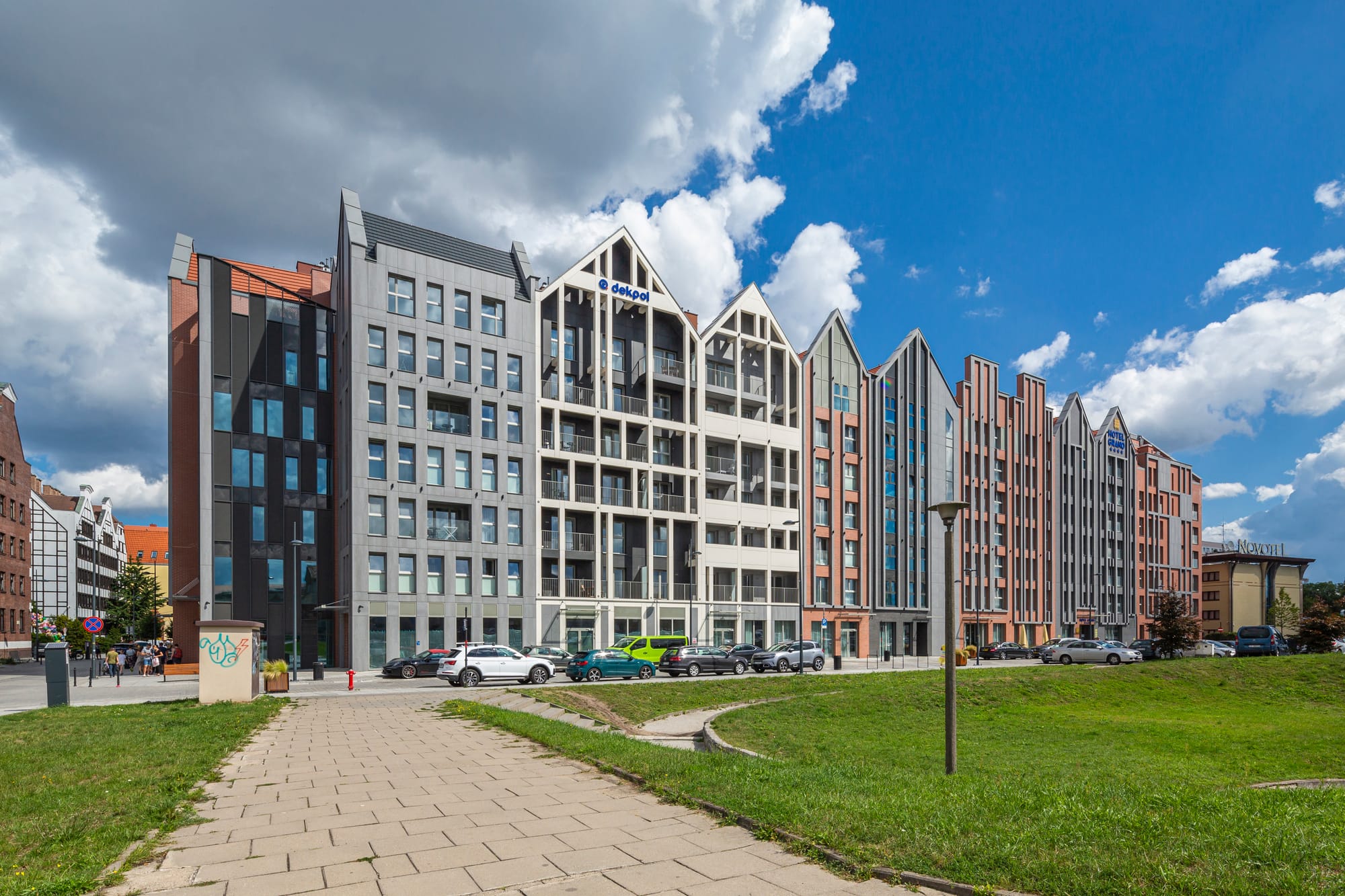 King Klinker Ruby Red and Misty Morning brick slips, Grano Hotel, Gdańsk