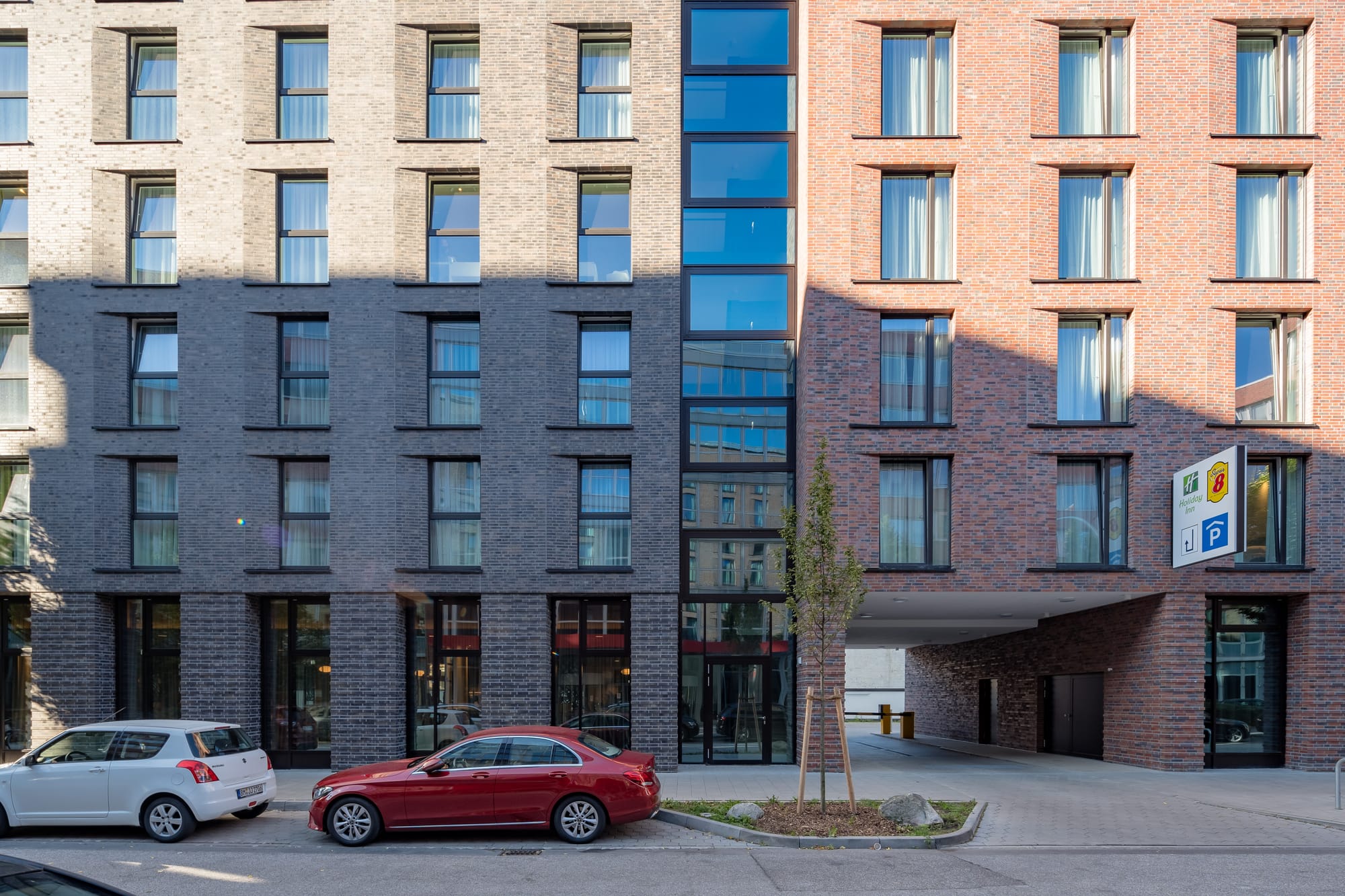 King Klinker brick slips, Hotel Super 8 Hamburg, Hamburg, Germany