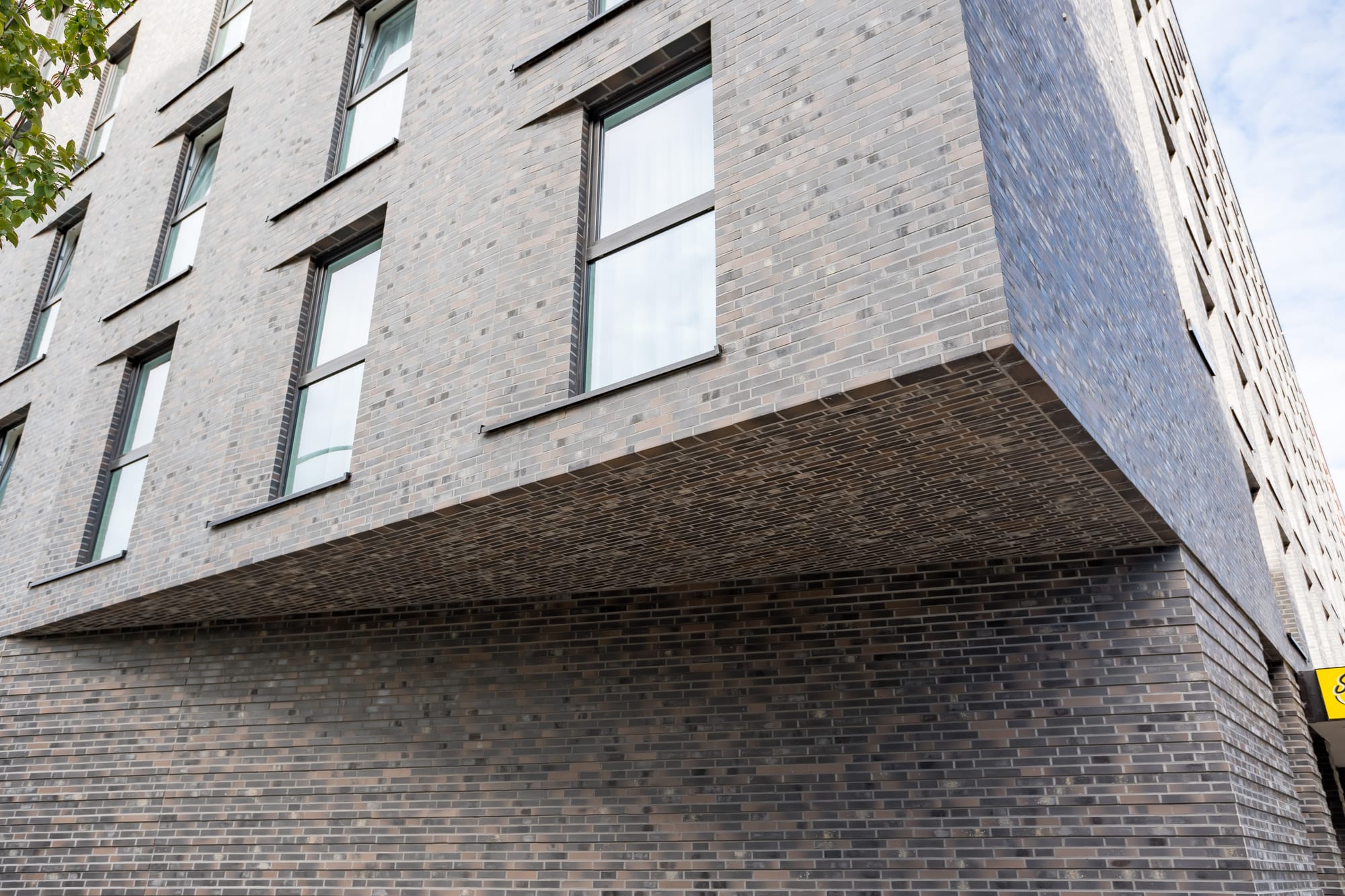 King Klinker brick slips, Hotel Super 8 Hamburg, Hamburg, Germany