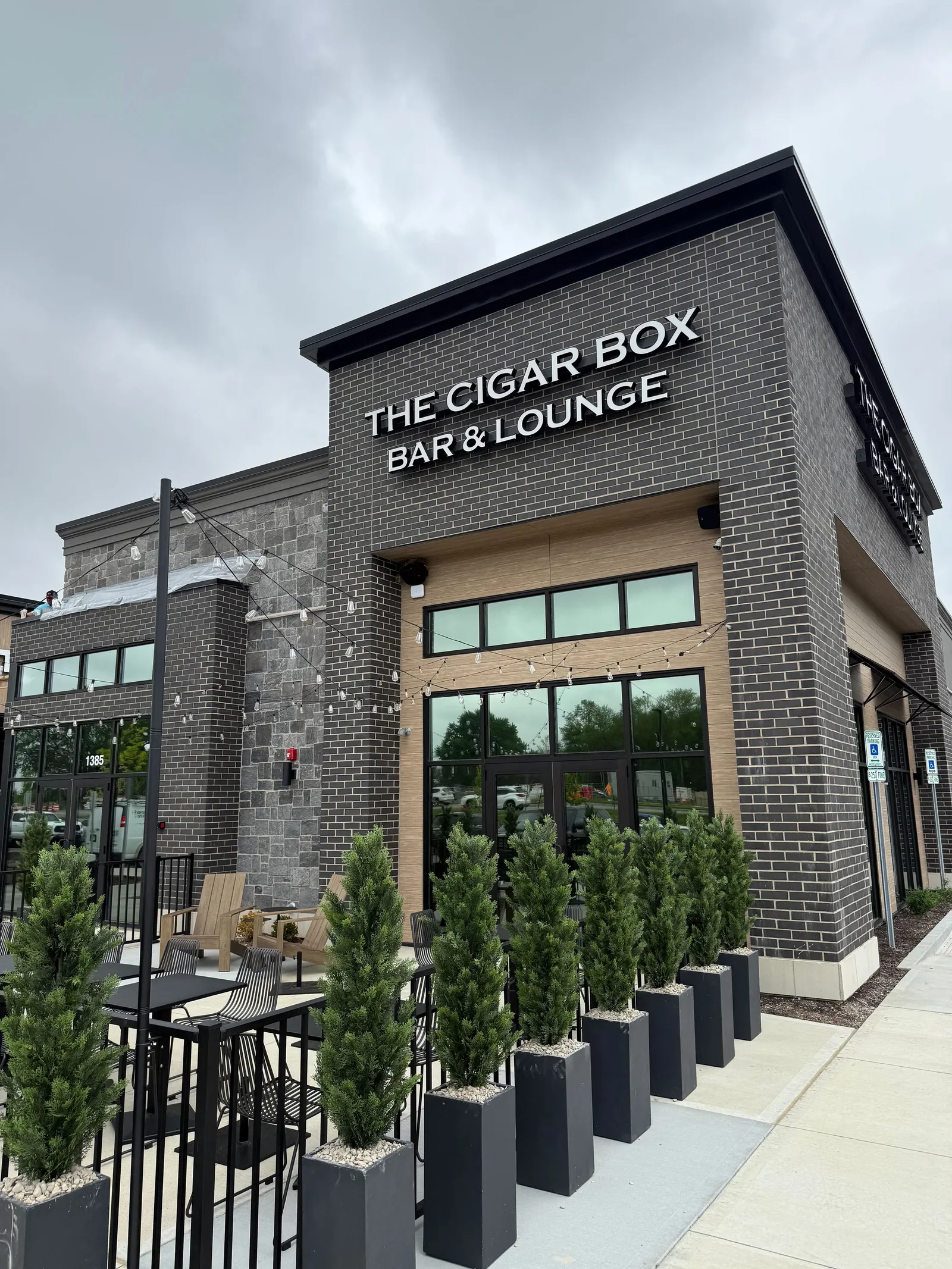 King Klinker thin brick, The Cigar Box Bar and Lounge, Westfield, Indiana