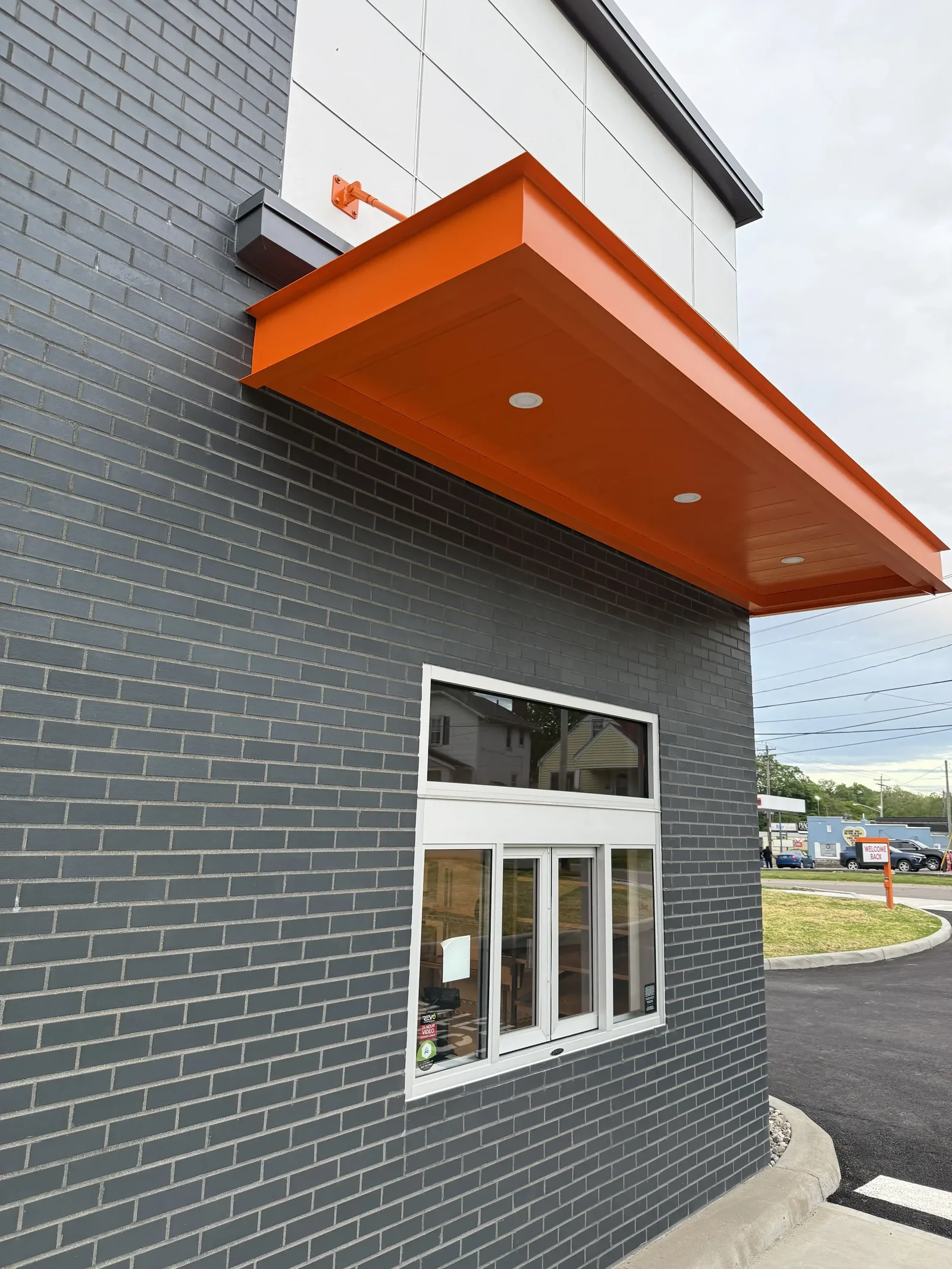 King Klinker thin brick, Dunkin' Donuts, North College Hill, Cincinnati, Ohio