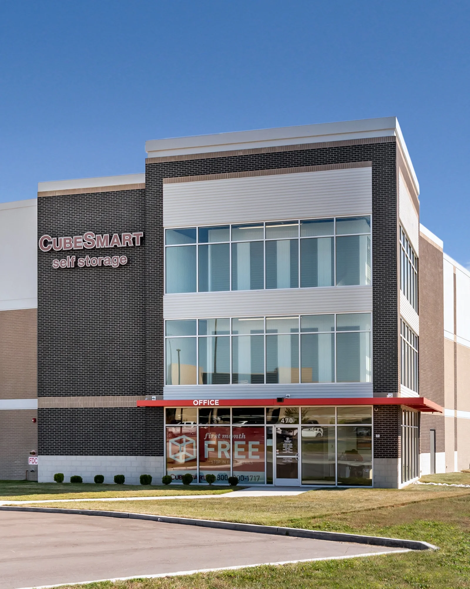 CubeSmart Self Storage, MetroBrick 505 Monument, 710 Charcoal