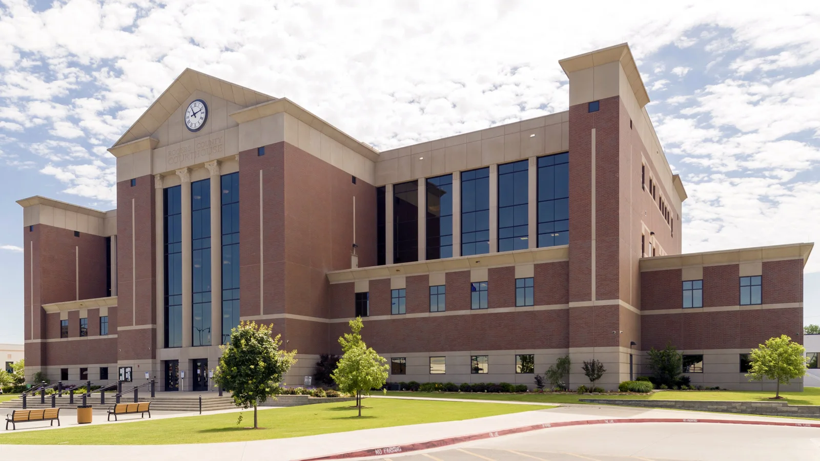 Rogers County Courthouse, MetroBrick 350 Main Street Flashed
