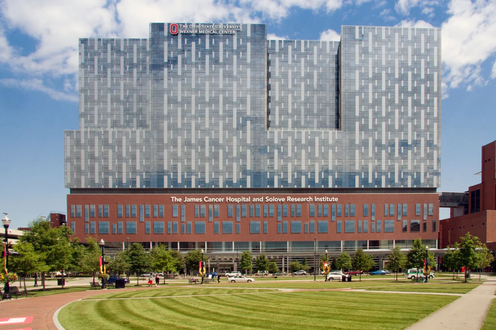 The James Cancer Hospital & Solove Research Institute, MetroBrick 320 Schoolhouse Red, 330 Burgundy, 350 Main Street Flashed, 365 Schoolhouse Red Flashed, 458 Brownstone Flashed