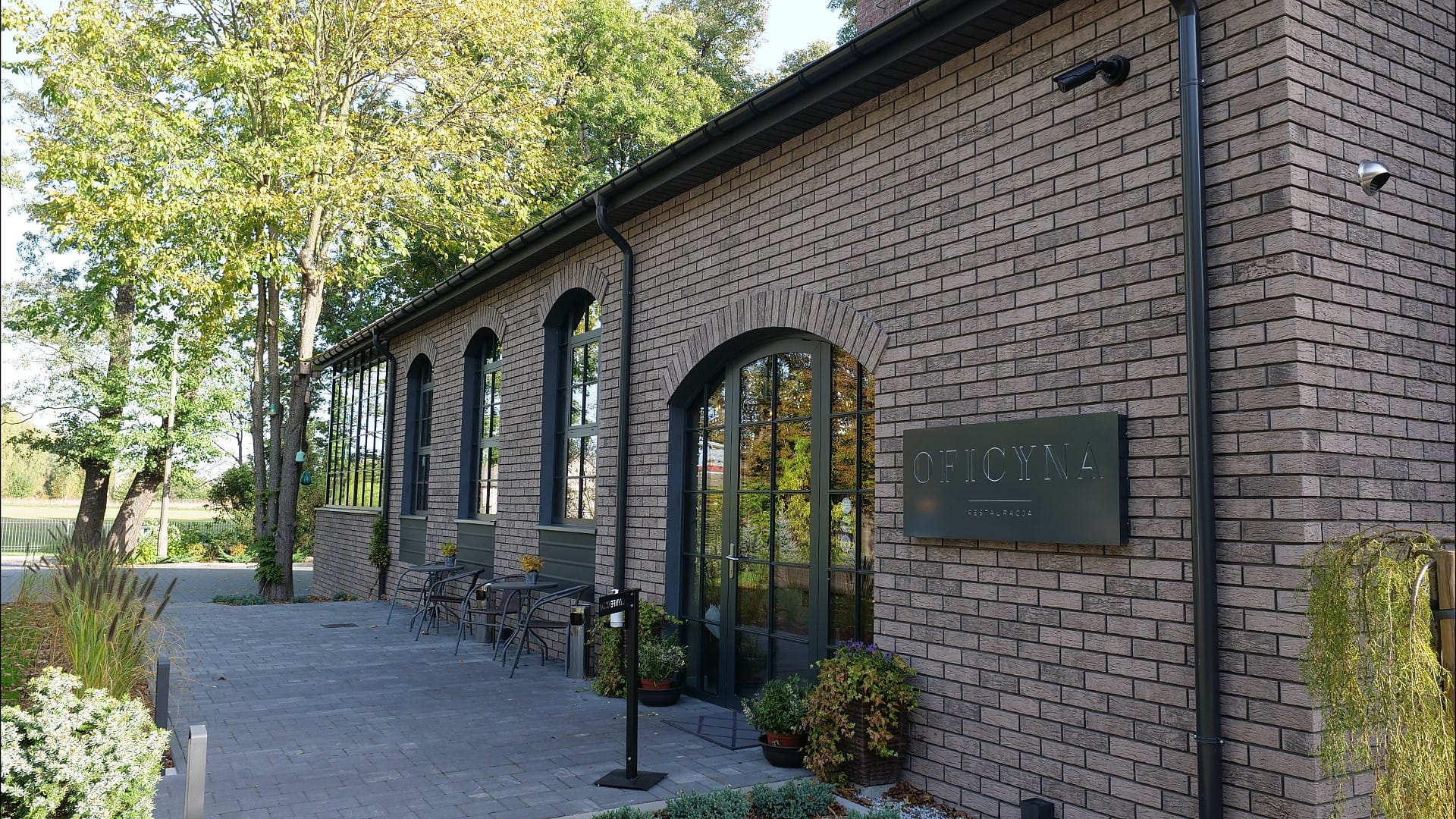 King Klinker brick slips, Oficyna restaurant, Rozalin, Poland