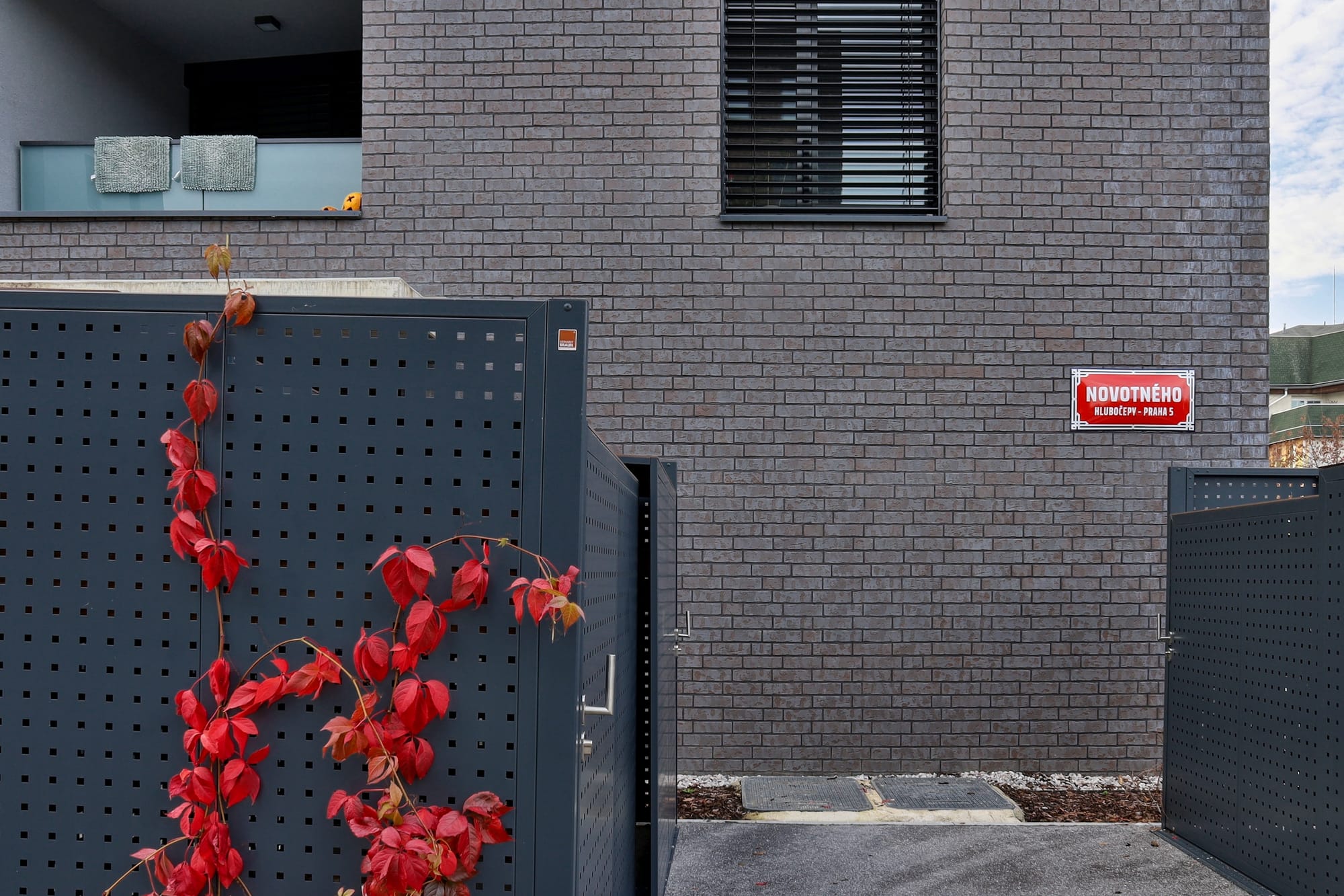 King Klinker brick slips, Ranta apartments, Prague, Czech Republic