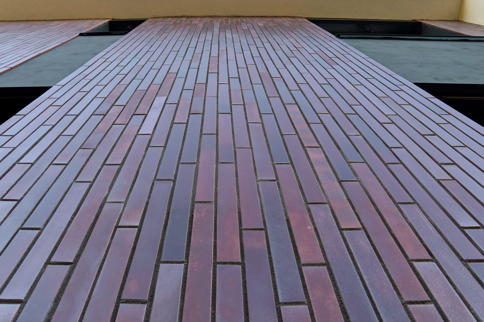 King Klinker brick slips, Residence U Boroviček, Prague, Czech Republic